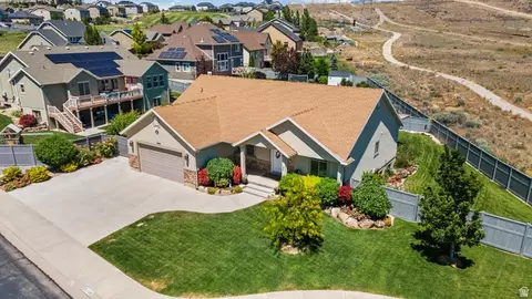 8768 N Durham Ct, Eagle Mountain, UT 84005 photo 1
