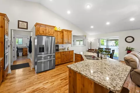 8768 N Durham Ct, Eagle Mountain, UT 84005 photo 13