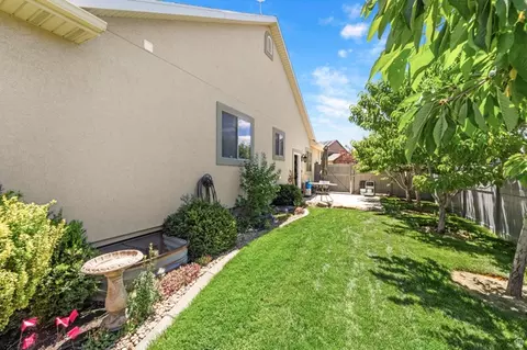 8768 N Durham Ct, Eagle Mountain, UT 84005 photo 38