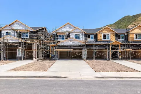 5241 S Plum Ln #770, Mapleton, UT 84664
