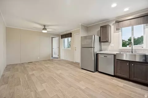 142 Cushing Way, Layton, UT 84041