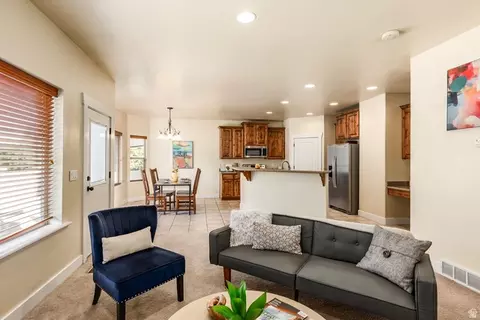 1848 E Rouen Cir, Holladay, UT 84117 photo 3