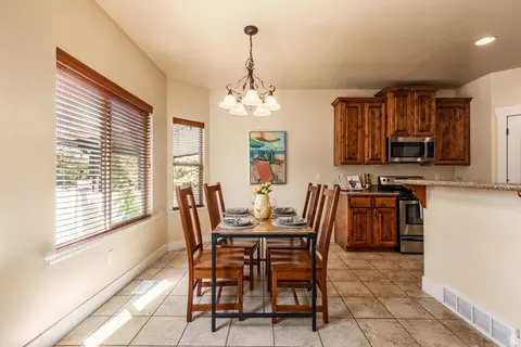 1848 E Rouen Cir, Holladay, UT 84117 photo 5