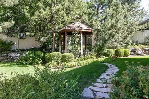 Exterior - 1848 E Rouen Cir, Holladay, UT 84117 photo 6 of 10