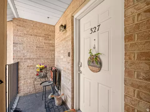 Exterior - 327 W 650 N, Orem, UT 84057 photo 2 of 11