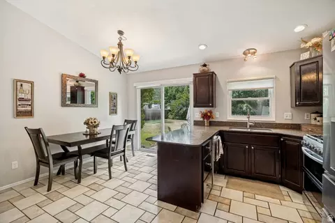 2425 E View Dr, South Weber, UT 84405 photo 8