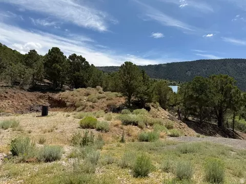 2163 S High Cedar Dr, Cedar City, UT 84720