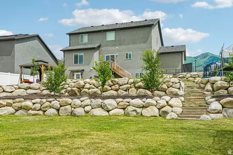 Exterior - 203 N 1900 W, Mapleton, UT 84664 photo 6 of 6