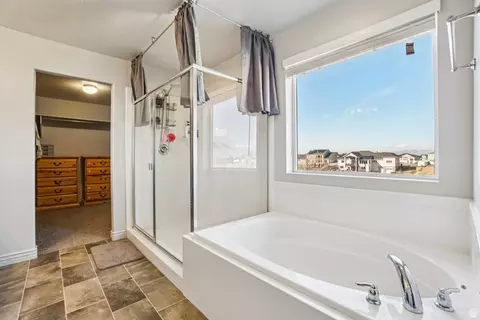 Bath - 203 N 1900 W, Mapleton, UT 84664 photo 1 of 4