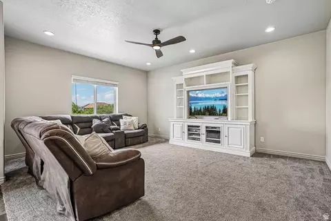 Living - 203 N 1900 W, Mapleton, UT 84664 photo 1 of 4