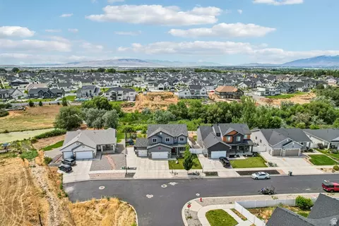 View/Area - 203 N 1900 W, Mapleton, UT 84664 photo 6 of 6