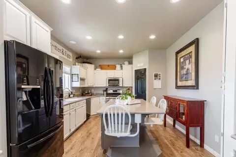 Kitchen - 721 S 500 E, Providence, UT 84332 photo 4 of 4