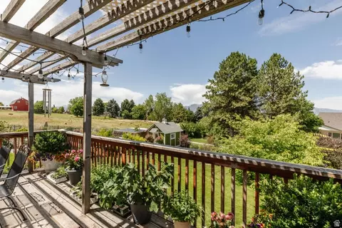 Exterior - 721 S 500 E, Providence, UT 84332 photo 5 of 20