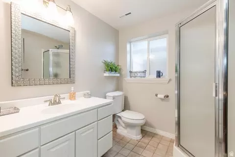Bath - 721 S 500 E, Providence, UT 84332 photo 5 of 5