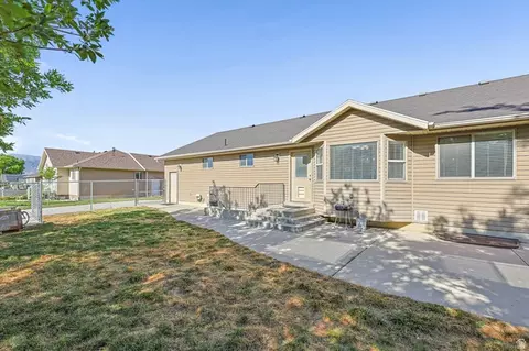 Exterior - 2212 S 450 W, Perry, UT 84302 photo 3 of 10