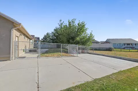 Exterior - 2212 S 450 W, Perry, UT 84302 photo 7 of 10