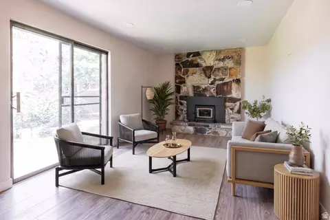 Living - 373 E 1200 N, Centerville, UT 84014 photo 1 of 4
