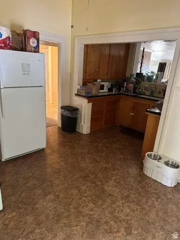 877 12th St, Ogden, UT 84404 photo 2