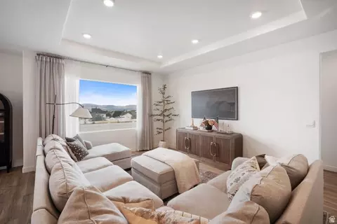 3677 S Mineral Grove Dr, Magna, UT 84044