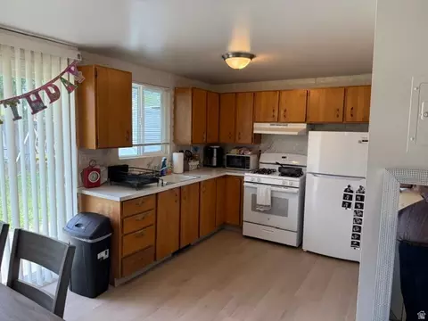 940 W 2088 N, Provo, UT 84604 photo 4
