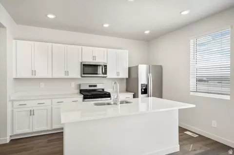 946 Eden St #1695, Eagle Mountain, UT 84005 photo 12