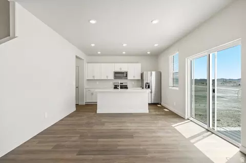 946 Eden St #1695, Eagle Mountain, UT 84005 photo 11