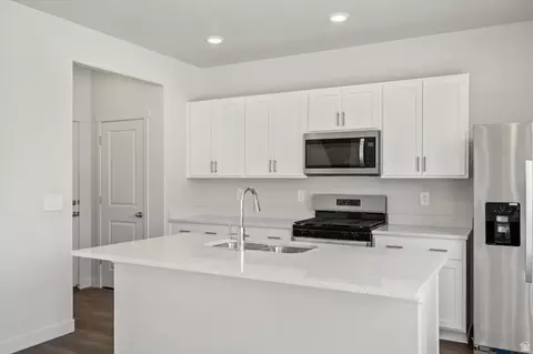 946 Eden St #1695, Eagle Mountain, UT 84005 photo 14