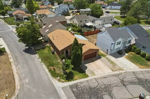4631 W Dunsmoore Way, West Valley City, UT 84120