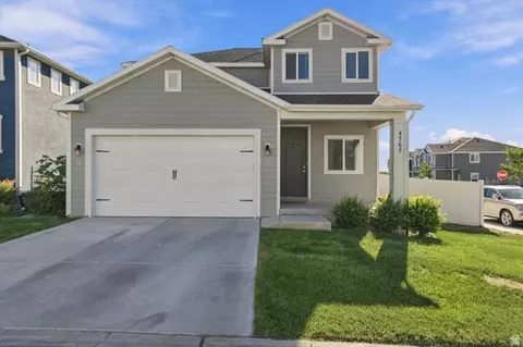 Exterior - 4765 E Breezy Patch Rd, Eagle Mountain, UT 84005 photo 3 of 6
