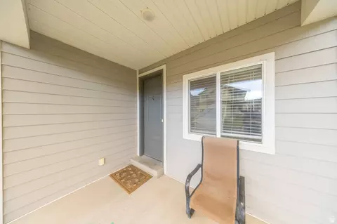 4765 E Breezy Patch Rd, Eagle Mountain, UT 84005 photo 4