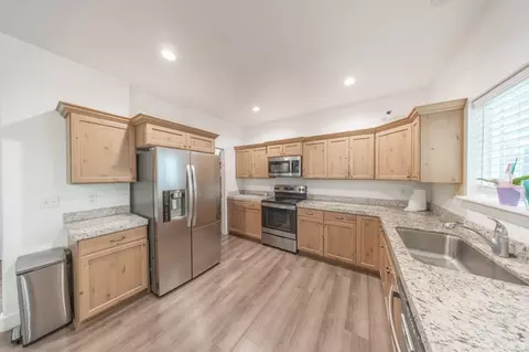 4765 E Breezy Patch Rd, Eagle Mountain, UT 84005 photo 9
