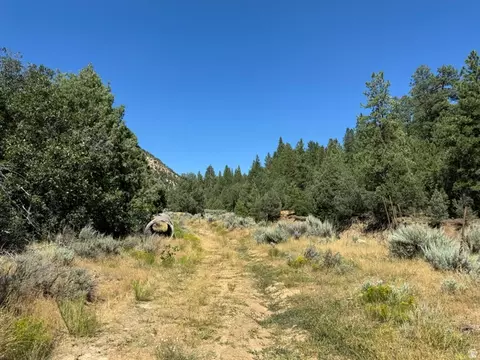 Undisclosed, Orderville, UT 84758 photo 2
