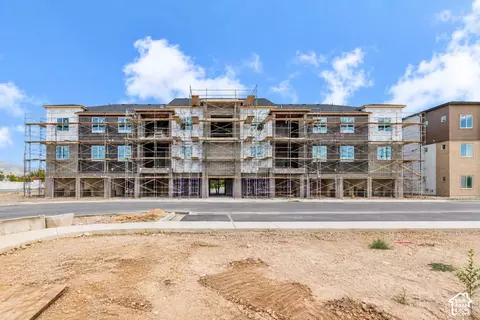 3703 S Dalbergia Dr #A201, West Valley City, UT 84119
