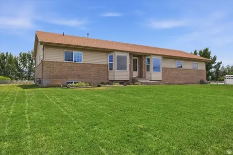 618 S 1000 W, Tremonton, UT 84337