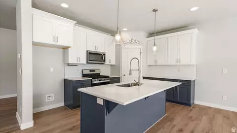 4184 E Sun Crest Dr, Eagle Mountain, UT 84005 photo 9