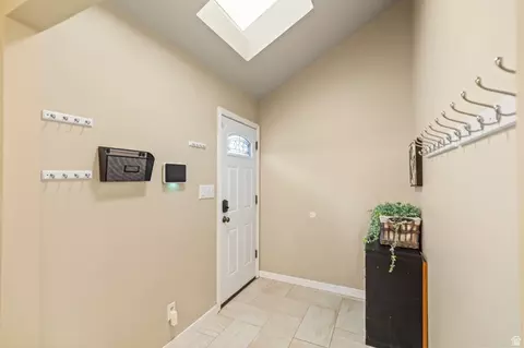 Entry Way - 460 E Landslide Rd S, Central Valley, UT 84754 photo 10 of 14