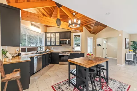 Kitchen - 460 E Landslide Rd S, Central Valley, UT 84754 photo 1 of 5