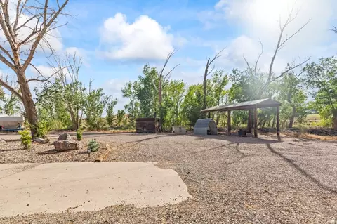 Exterior - 460 E Landslide Rd S, Central Valley, UT 84754 photo 13 of 21