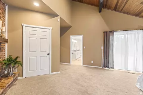 Bedroom - 460 E Landslide Rd S, Central Valley, UT 84754 photo 4 of 9