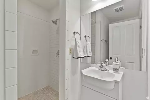 148 S 300 E, Logan, UT 84321 photo 13