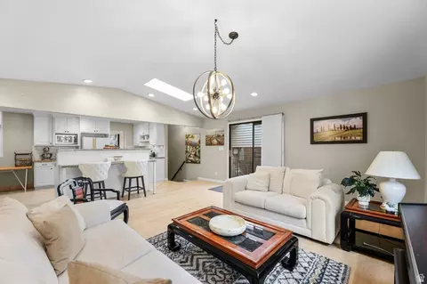 Living - 9505 S Garnet Dr E, Sandy, UT 84094 photo 3 of 3