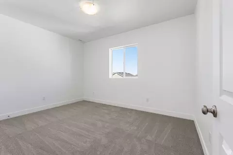 58 S Crimson Way #306, Mapleton, UT 84664 photo 17