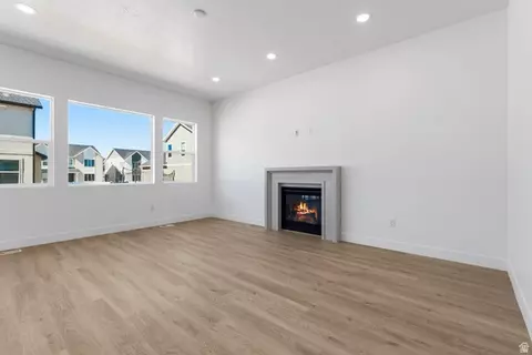 58 S Crimson Way #306, Mapleton, UT 84664 photo 7