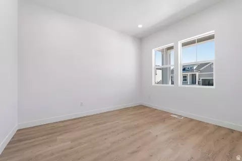 58 S Crimson Way #306, Mapleton, UT 84664 photo 5