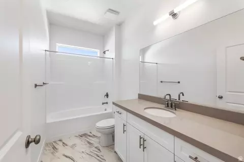 58 S Crimson Way #306, Mapleton, UT 84664 photo 16