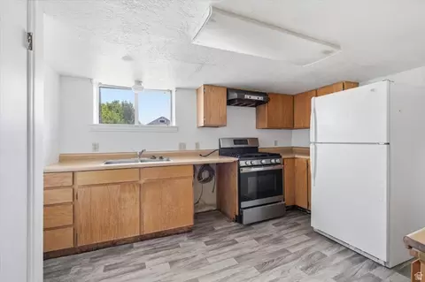 Kitchen - 395 N 400 W, Logan, UT 84321 photo 3 of 4