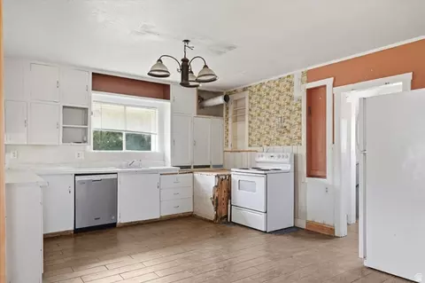Kitchen - 395 N 400 W, Logan, UT 84321 photo 1 of 4