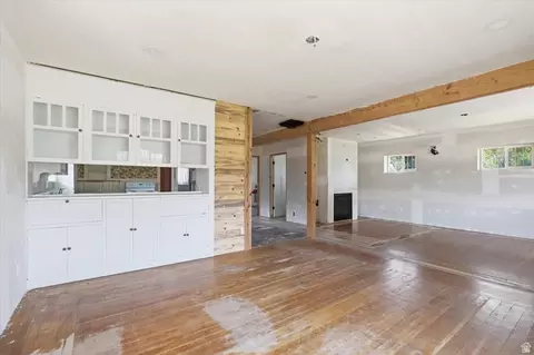 Living - 395 N 400 W, Logan, UT 84321 photo 2 of 4