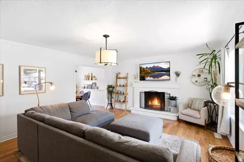 Living - 126 E 200 N, Bountiful, UT 84010 photo 1 of 4