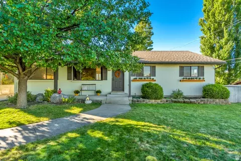 360 E Center St, Centerville, UT 84014 photo 5